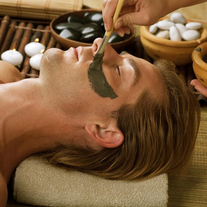 FACIALS FOR MEN